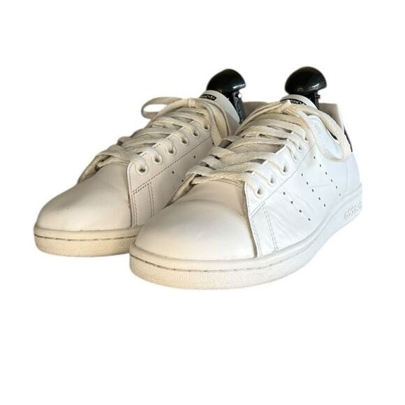 Mens Adidas Originals Stan Smith Classic Tennis Sneakers Size 7.5 White S81020 - Picture 2 of 6